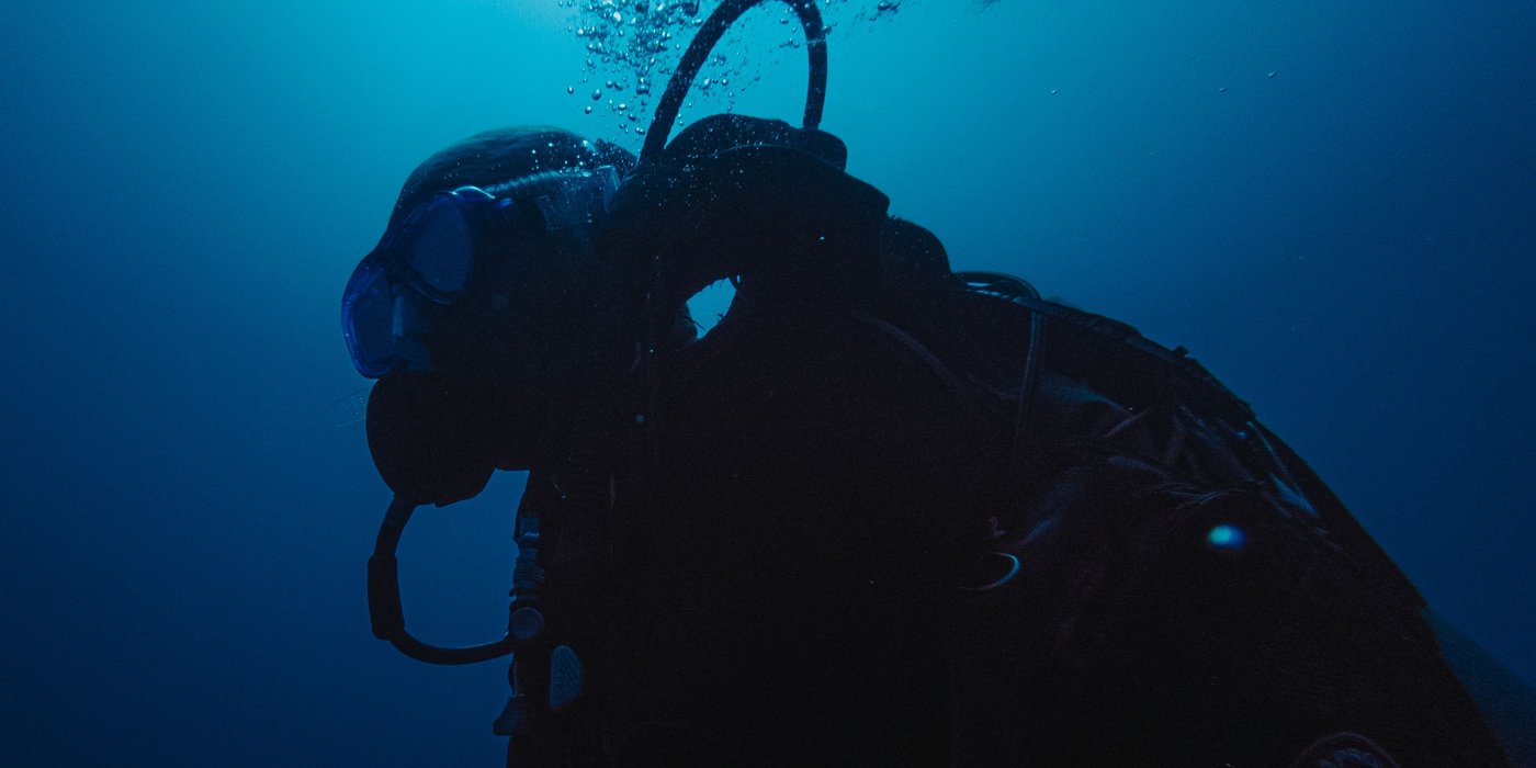Deep Diver